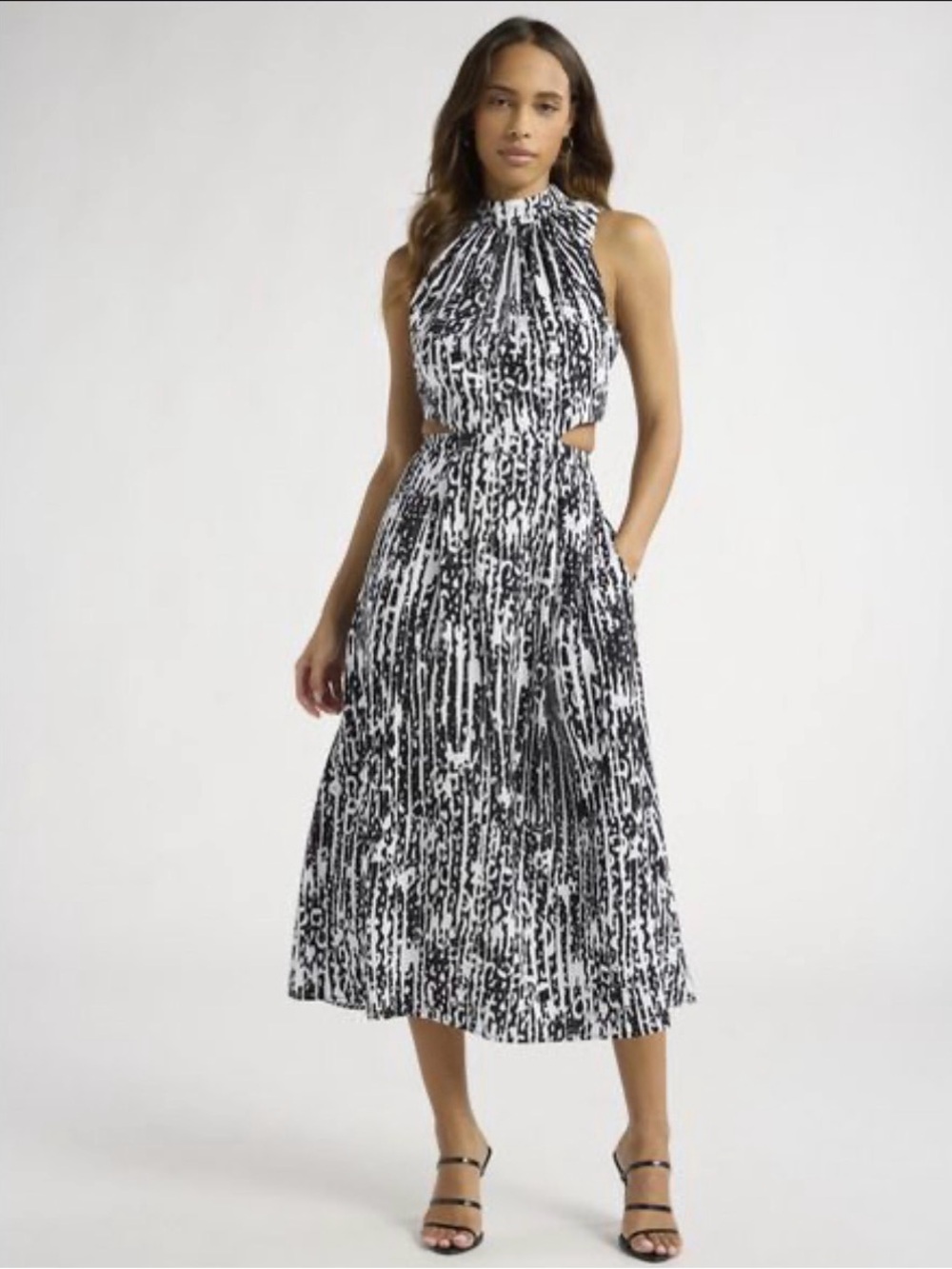 Sofia Vergara Sleeveless Black & White Print Halter Midi Dress- medium